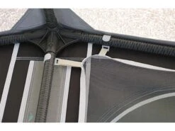 Isabella Front Net Standaard -Camper Accessories Winkel 18 4 isabella front net standaard midden nok isanetfront