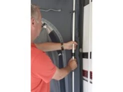 Kampa Dometic Set Aandrukstangen Aluminium -Camper Accessories Winkel 26 2 kampa set aandrukstangen aluminium ce730205 2